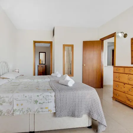 Duquesa 506 By Ivi Real Estate Lejlighed